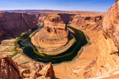 At nalı bend ile Colorado Nehri Kanyon Page Arizona, ABD de