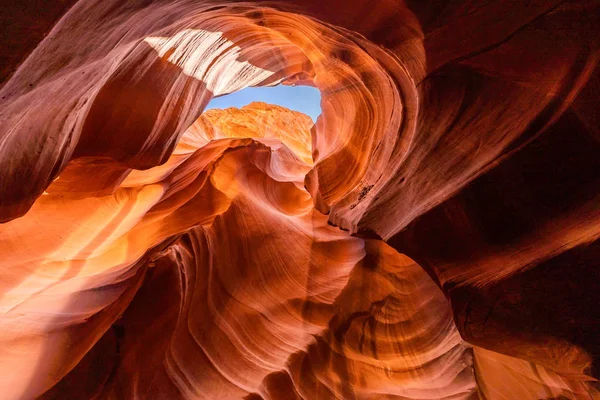 上羚羊峡谷在纳瓦霍保留附近页 亚利桑那州美国 — 图库照片