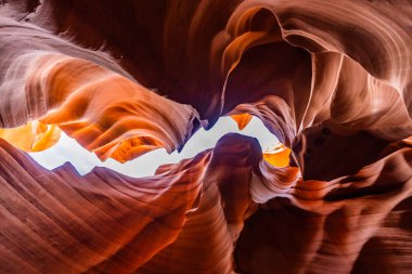 Sayfa, Arizona Usa yakınındaki Navajo rezervasyonunuzu yaparken alt antilop Kanyonu