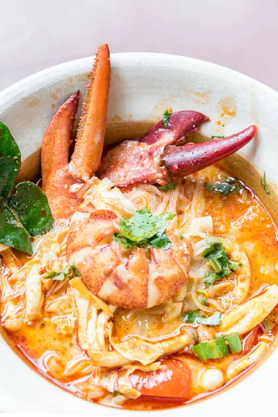 Kreeft Tom Yum Pittige Rijstnoedels — Stockfoto