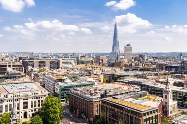 Londra İngiltere'de İngiltere'de Londra şehir cityscape silüetini binalar