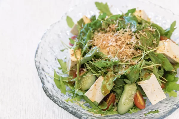 Tofu Sallad Med Rucola Och Onsen Ägg — Stockfoto