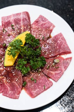 Ham sigorta primi wagyu Dana eti Japon yakiniku için