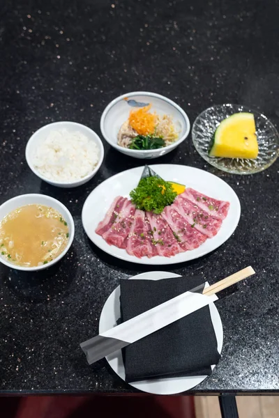 Almuerzo Conjunto Yakiniku Japonés Parrilla Wagyu Cocina Carne Res — Foto de Stock
