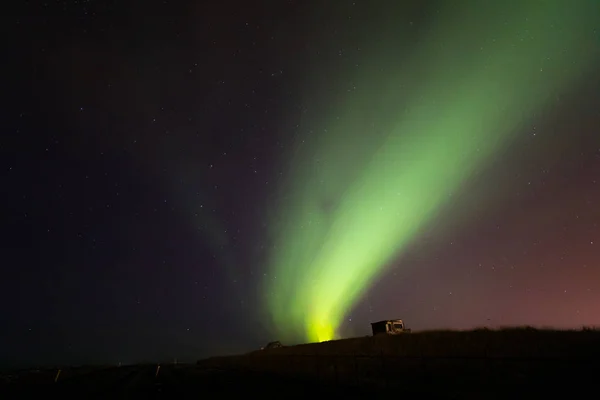 ケプラヴィーク レイキャビク地域アイスランド北部ライト オーロラが見られます — ストック写真
