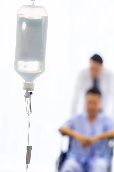 Set Vätska Intravenös Droppe Koksaltlösning Droppe Sjukhusrum Med Patient Och — Stockfoto