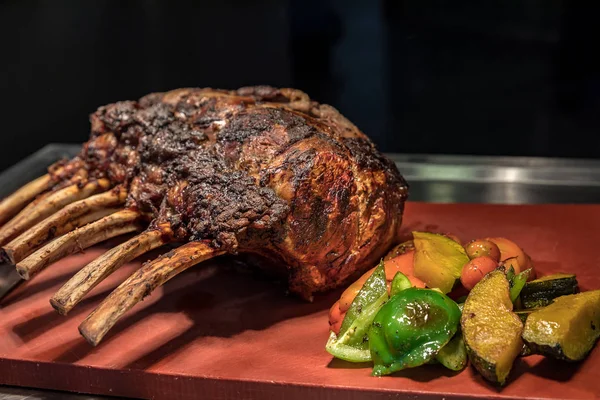 Carving Wagyu Beef Roast Prime Rib — Stock Photo, Image