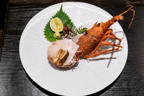 龙虾生鱼片 美味的日本料理 — 图库照片