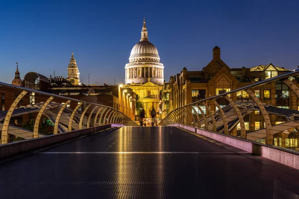 Katedrála Saint Paul Millennium Most Červánky Soumraku Londýn Velká Británie — Stock fotografie