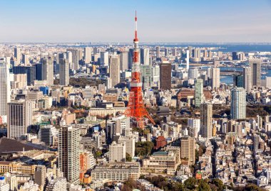 Tokyo Japonya manzarası ile Tokyo Kulesi'ne