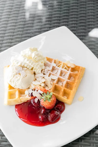 Strawberry Waffle Ice Cream — Stock Photo, Image