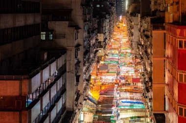 Havadan görünümü Temple street gece bit pazarı aydınlatma Kowloon Hong Kong