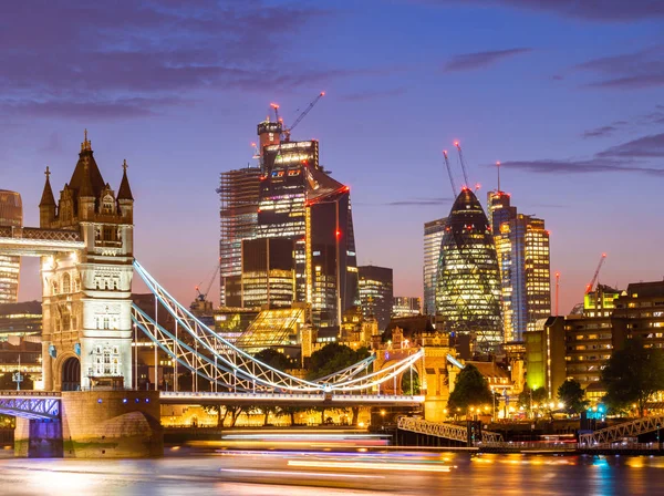 London Tower Bridge Sollevamento Tramonto Londra Regno Unito — Foto Stock