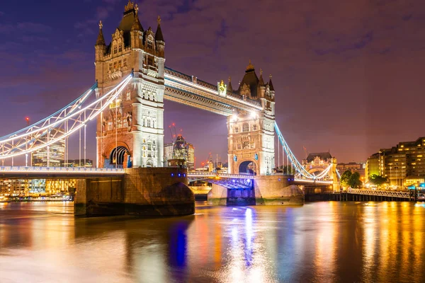 London Tower Bridge Lyfta Upp Sunset Skymningen London — Stockfoto