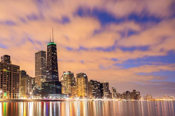 Zonsondergang Bij Chicago Skylines Building Chicago Downtown Langs Lake Michigan — Stockfoto