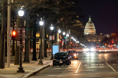 Abd Capitol Binası gün batımında Washington, Dc, ABD'de sokak boyunca