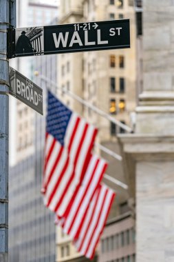 New York Menkul Kıymetler Borsası arka plan New York City, New York, Abd ile Wall street işareti.