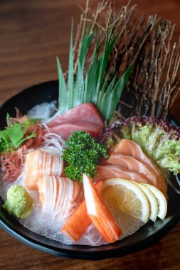 Sashimi seti, gurme Japon taze mutfağı.