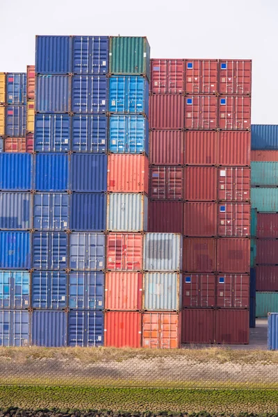 Cargo Containers Stack Sur Les Quais Jetée — Photo