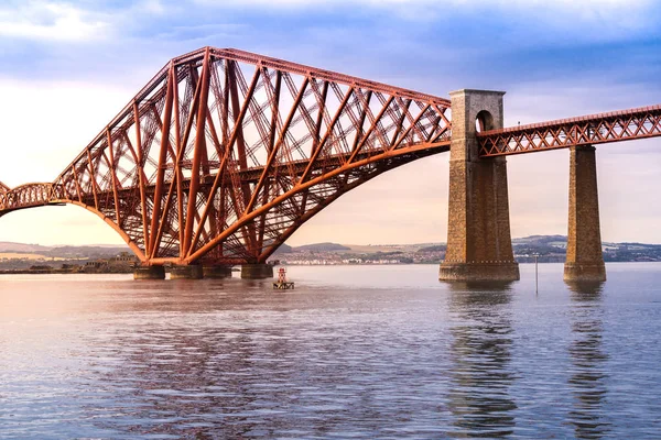 Puente Forth Patrimonio Humanidad Unesco Puente Ferroviario Edimburgo Escocia Reino —  Fotos de Stock