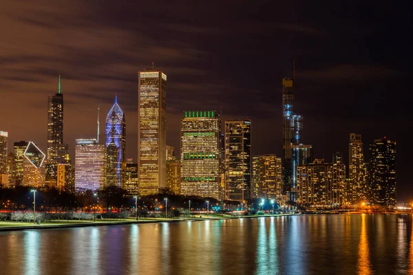 Chicago Baixa Cityscape Skylines Arranha Céus Edifício Escritórios Com Pôr — Fotografia de Stock