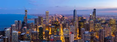 Chicago City Illinois ABD'de Chicago şehir merkezinde Chicago Skylines bina Panorama Havadan görünümü. Chicago'nun güneyine bakmak.