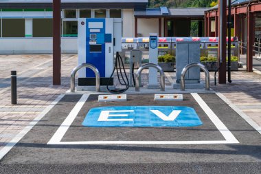 Yeşil çevre konsepti olarak kullanan elektrikli araç için Ev Station Charger