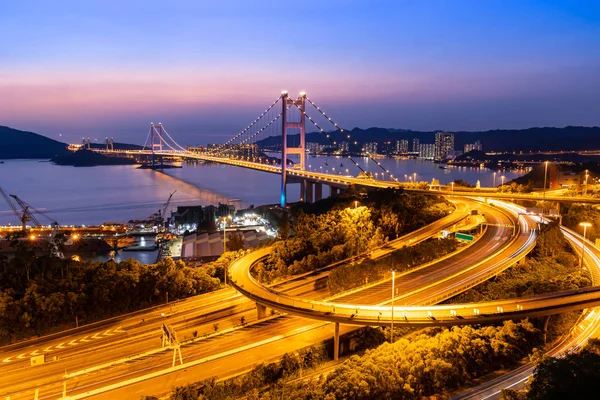 Zachód Słońca Światło Oświetlenie Tsing Most Przełomowy Most Wiszący Tsing — Zdjęcie stockowe