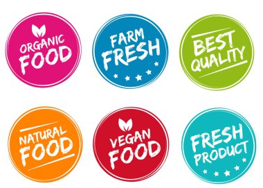 Beyaz arka planda izole edilmiş organik, doğal, biyolojik ve çevre dostu ürünler için renkli etiketler ve rozetler. Bölüm 10.
