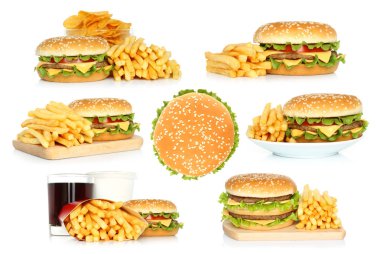 Hamburger, patates kızartması ve cips kola beyaz arka plan üzerinde set