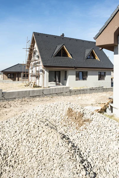 Des Maisons Neuves Tas Pierres — Photo