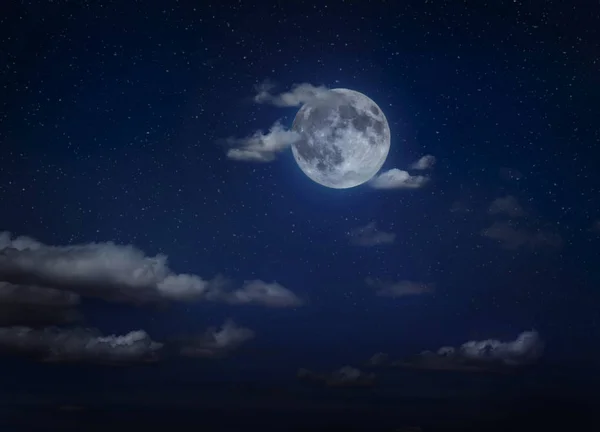 Luna Nubes Noche Fondo Luz Luna Fondo Azul Oscuro — Foto de Stock