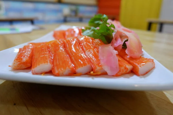 Japon Deniz Ürünleri Yengeç Sushi — Stok fotoğraf