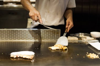 Teppanyaki Bangkok Tayland güzel Japon restoranında canlı yemek