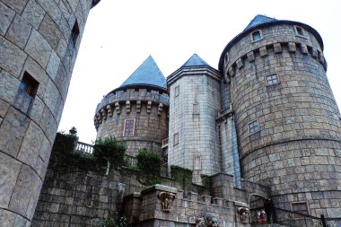 Veranda lüks tasarım resim çağdaş klasik bina otel kale dağlardekoratif bahçe üzerinde güzel teras çardak