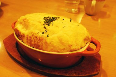 Gıda görüntü: düz pirinç ile omurice janpanese köri omlet 