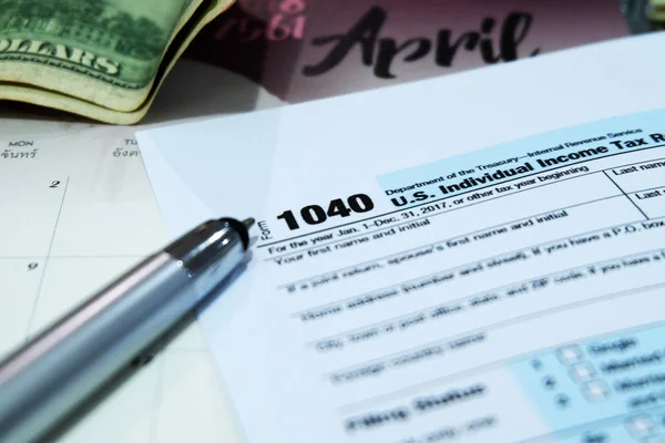 Sezon Podatkowy 1040 Usa Indywidualny Zwrot Podatku Dochodowego Formularz Poziomy — Zdjęcie stockowe