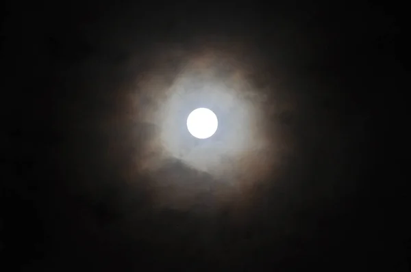 Super Luna Plina Nori Timp Noapte Nori Cumulus Dramatice Lumina Fotografie de stoc