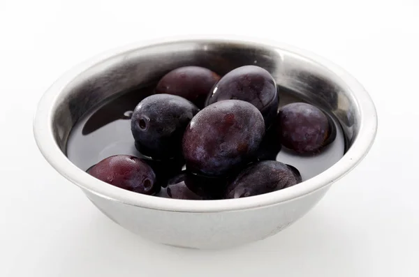 Fresh Purple Plums Stainless Steel Bowl — Stock Photo, Image