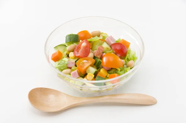 Saláta Tálban Asztalon — Stock Fotó