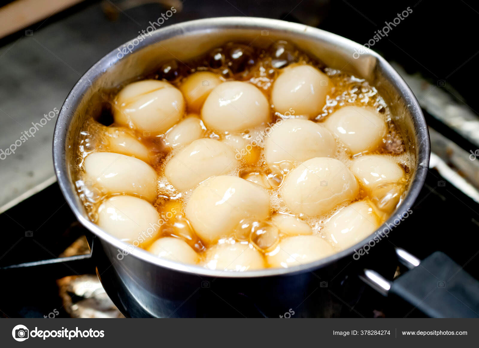 Shiratama Dango Sweet Soy Sauce Pot Boil — Stock Photo © kariphoto