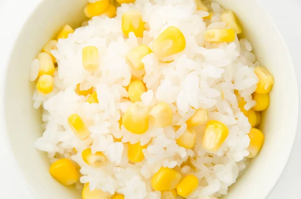 Comida Japonesa Arroz Milho Uma Tigela Arroz Fundo Branco — Fotografia de Stock