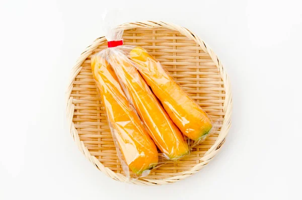 Kinbininjin Zanahoria Amarilla Bolsa Plástico Tamiz Bambú —  Fotos de Stock