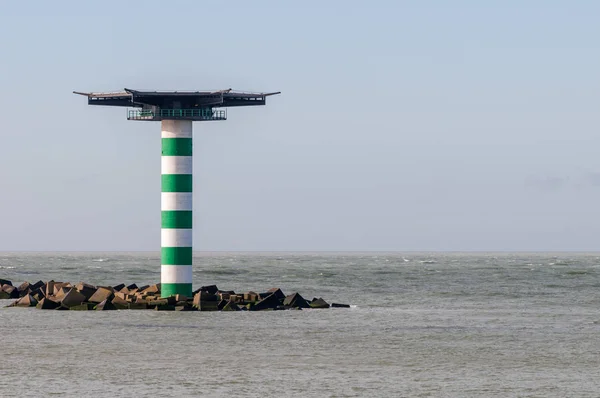 Farol Listrado Verde Branco Maasmond Com Heliplataforma Entrada Porto Roterdão — Fotografia de Stock