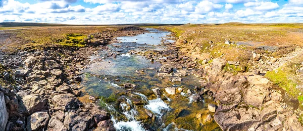 Панорамный Вид Красивый Красочный Исландский Пейзаж Исландия Позднее Летнее Время — стоковое фото