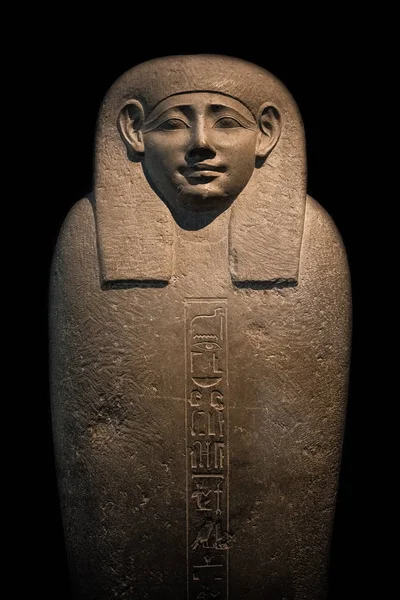 Sarcophage Massif Granit Pharaon Égyptien Illuminé Isolé Sur Fond Noir — Photo