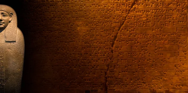 Collage Granit Sarkofag Egyptisk Farao Och Forntida Hieroglyfer Skriver Svart — Stockfoto