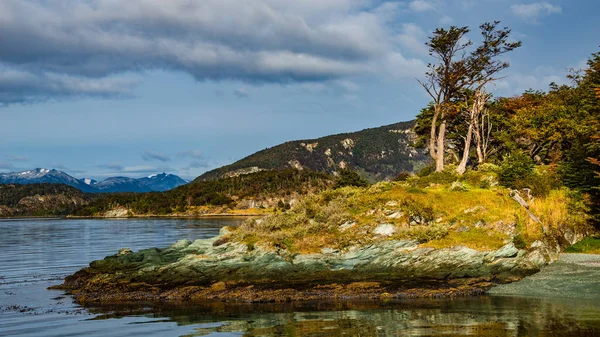 Чудові Бірюзові Береговим Ландшафтом Вогненної Землі Національний Парк Патагонії Аргентина — стокове фото
