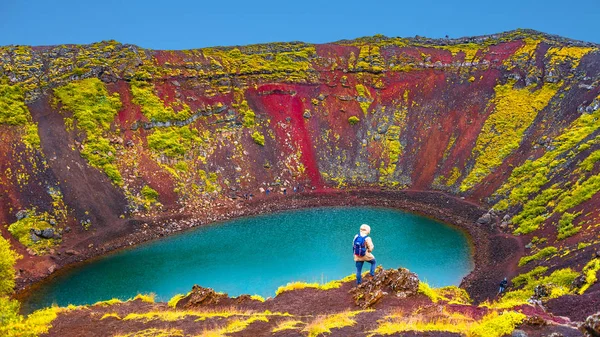 Híres Színes Veszélyes Kerid Vulkáni Kráter Belül Izland Során Naplemente — Stock Fotó
