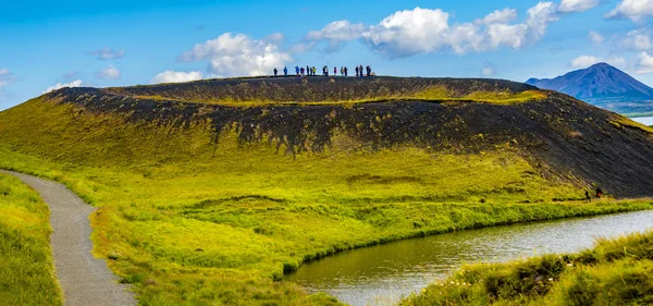 Sözde Kraterler Aka Skutustadir Lake Myvatn Üzerinde Zlanda Volkanik Üstündeki — Stok fotoğraf